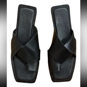 Black Women's Cross-Strap Sandals